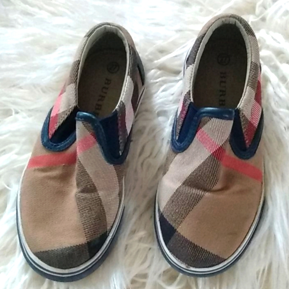 Burberry Boy's shoes